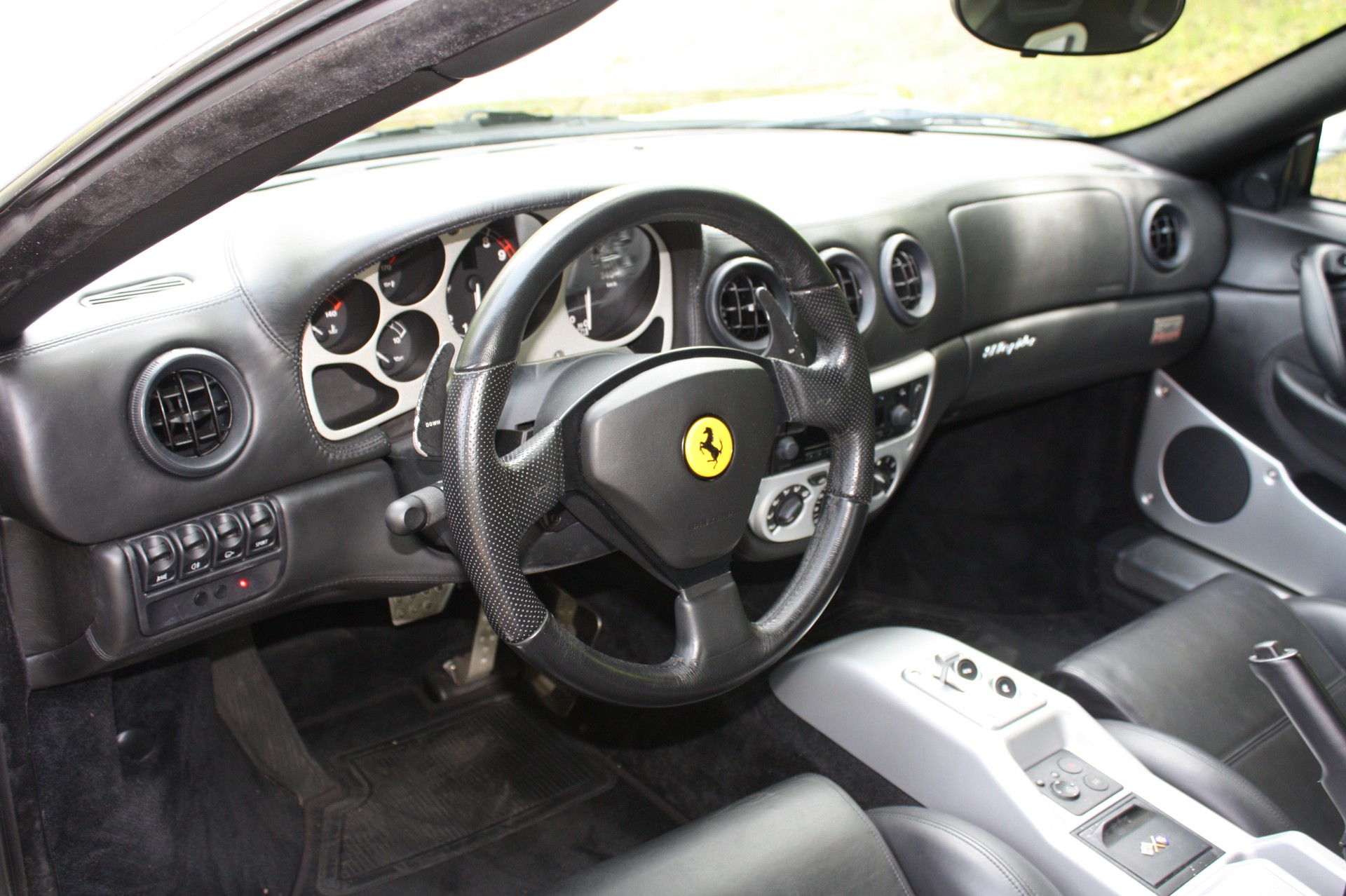 FERRARI F360 F1 Spider-image-4