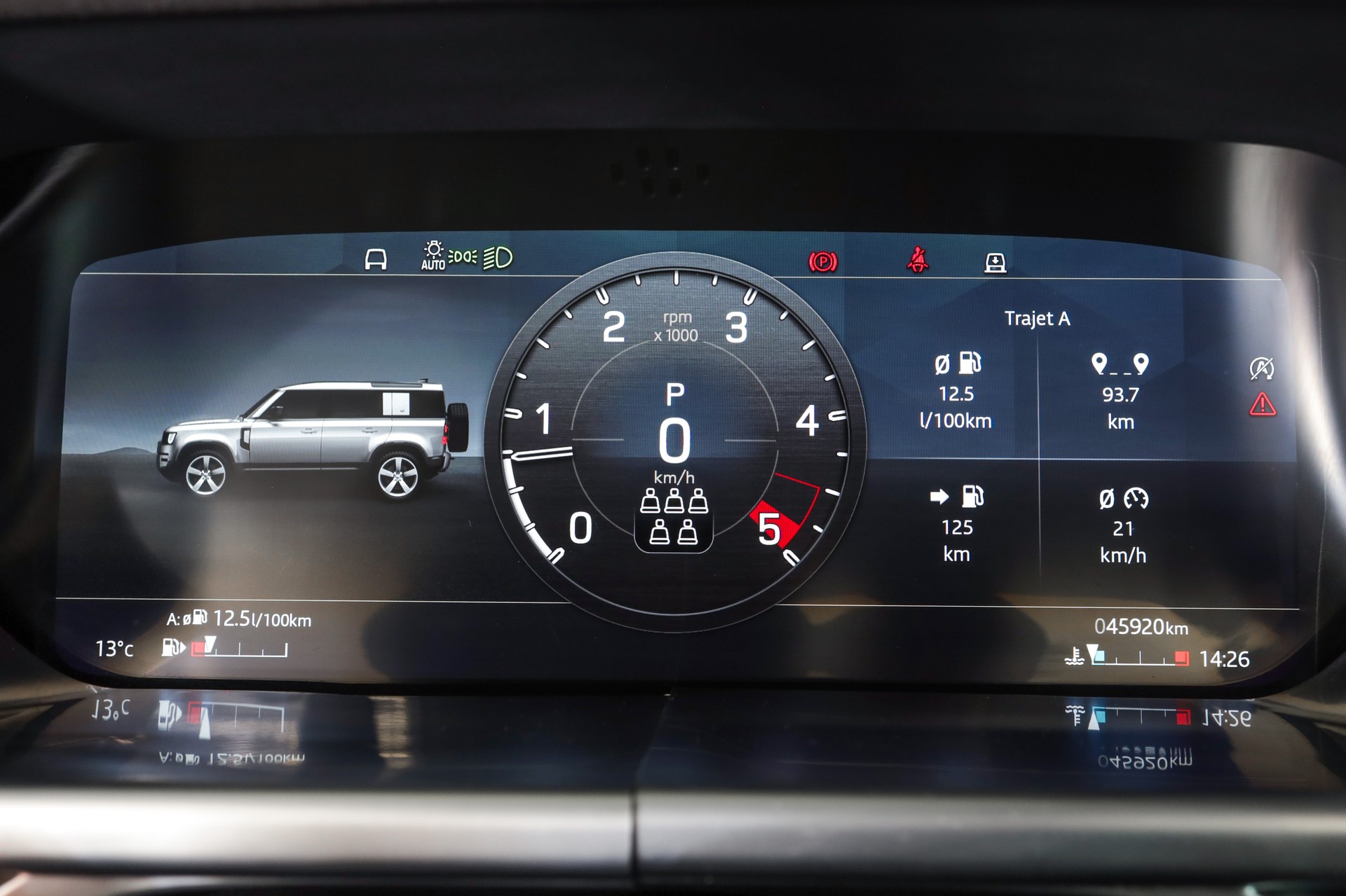 LAND ROVER Defender 110 P400e Si4 PHEV X AT8-image-16