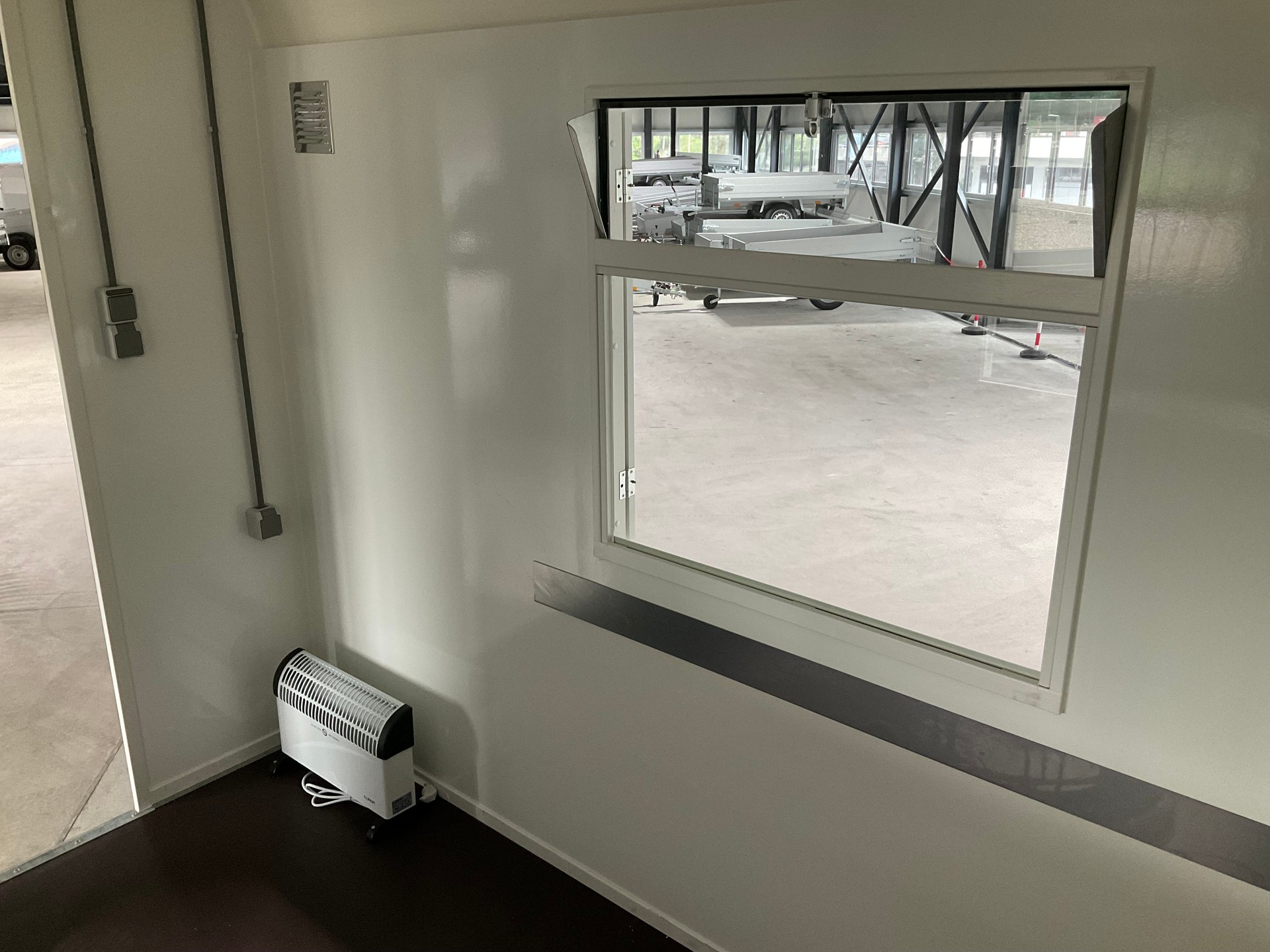 ANSSEMS PTS 1400 Bauwagen-image-5