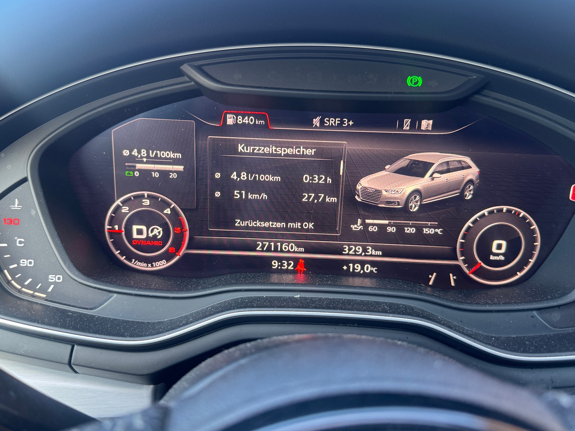 AUDI A4 Avant 2.0 TDI Sport S-tronic-image-13