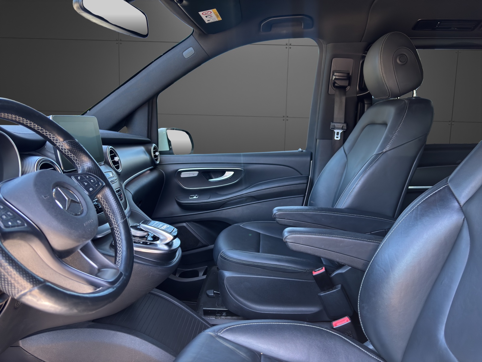 MERCEDES-BENZ V 250 d Avantgarde lang 4Matic 7G-Tronic-image-2