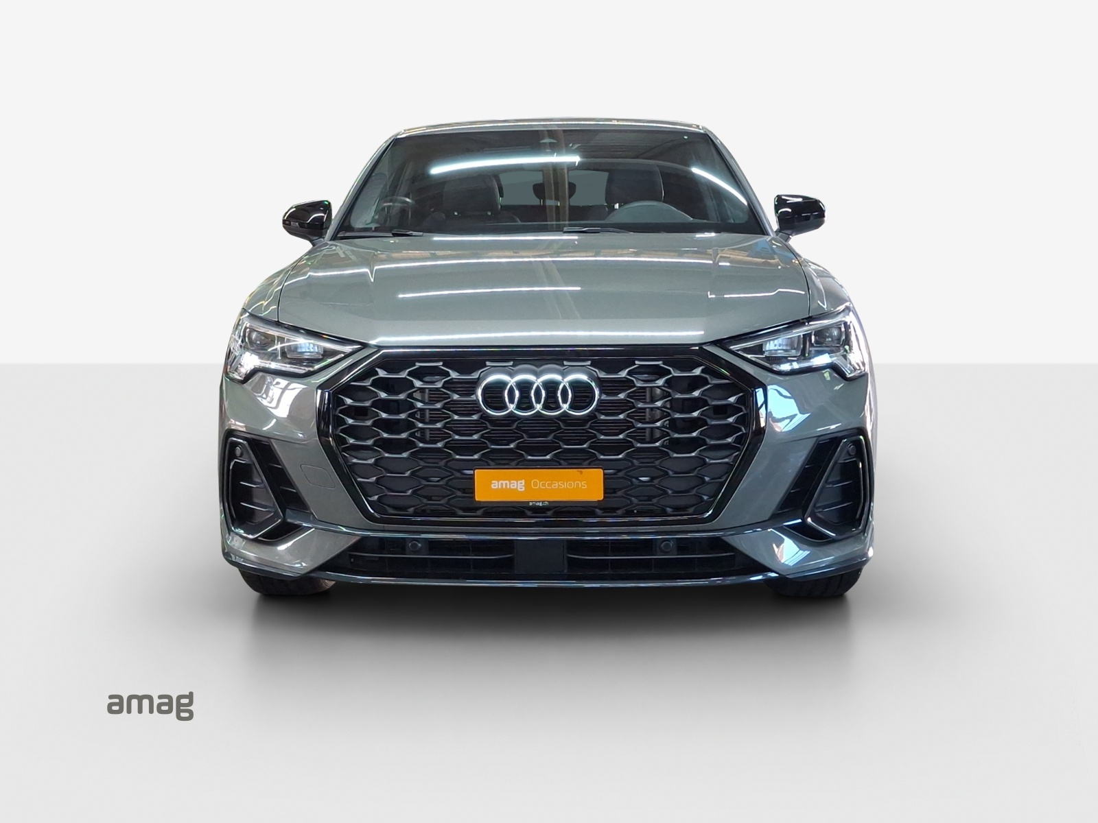 AUDI Q3 Sportback 35 TFSI Attraction S-tronic-image-6