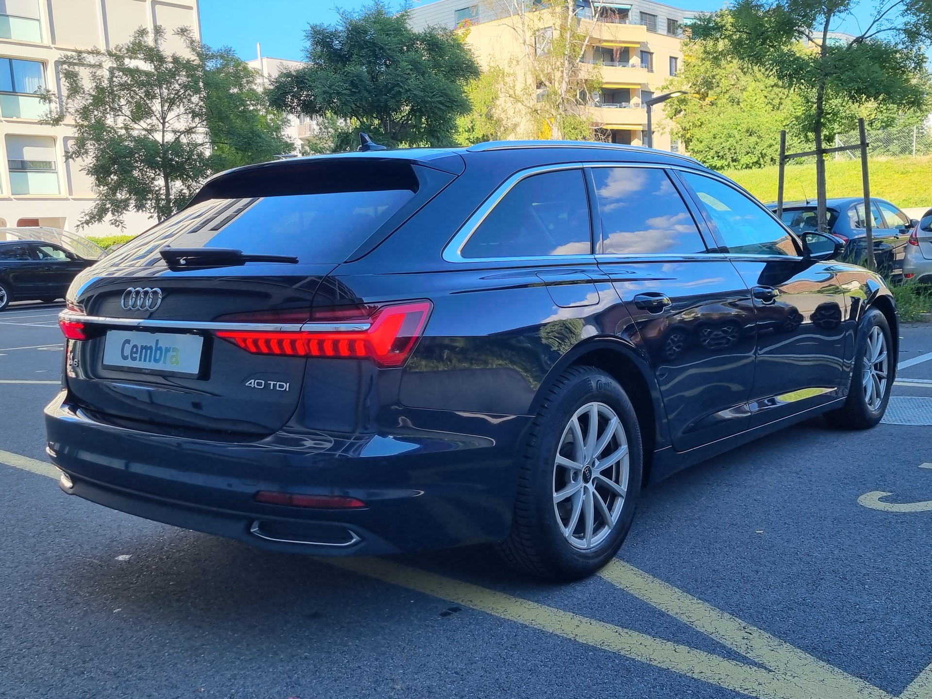 AUDI A6 Avant 40 TDI S-tronic-image-4