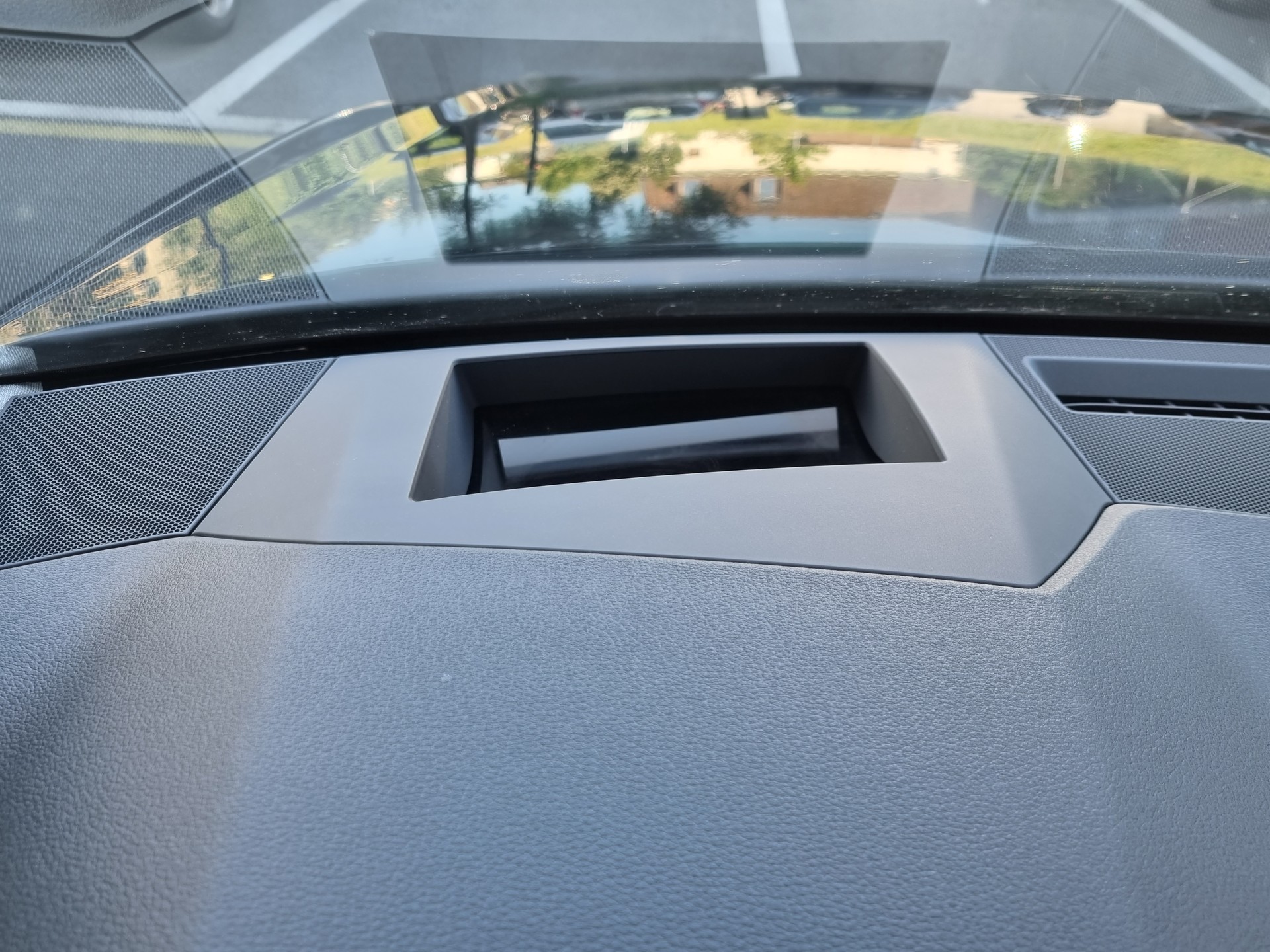 AUDI A6 Avant 40 TDI S-tronic-image-10