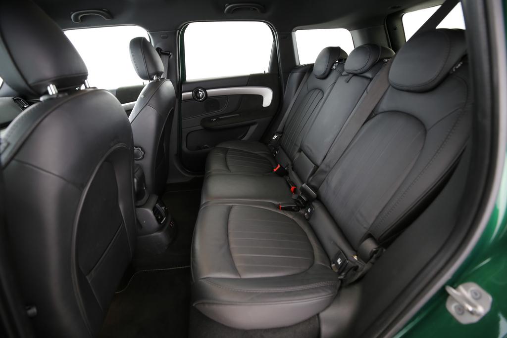 MINI Countryman F60 1.5i Cooper S E ALL4-image-11