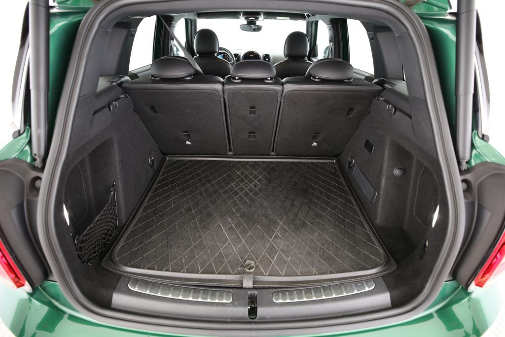 MINI Countryman F60 1.5i Cooper S E ALL4-image-12
