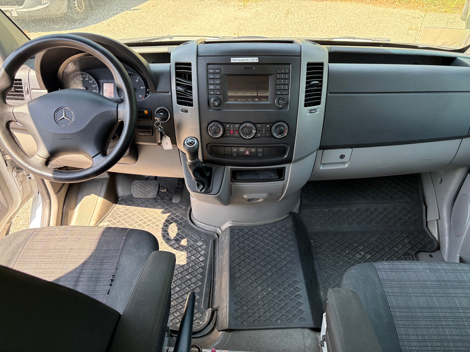 MERCEDES-BENZ Sprinter 213 CDI Kompakt 7G-Tronic-image-8