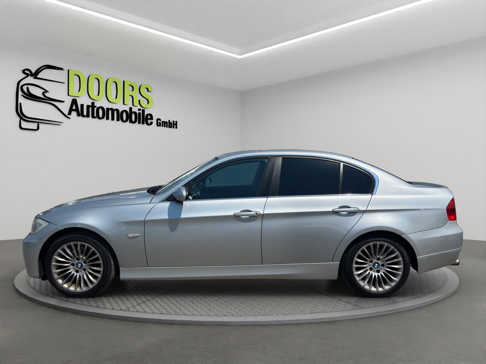 BMW 325i Steptronic-image-6