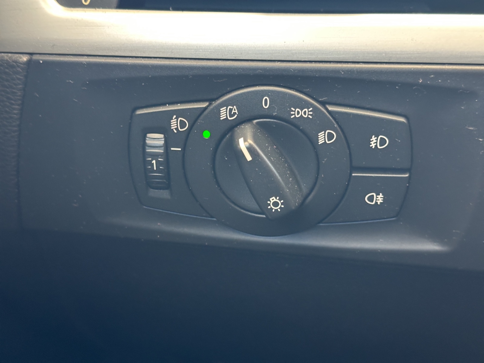 BMW 325i Steptronic-image-16