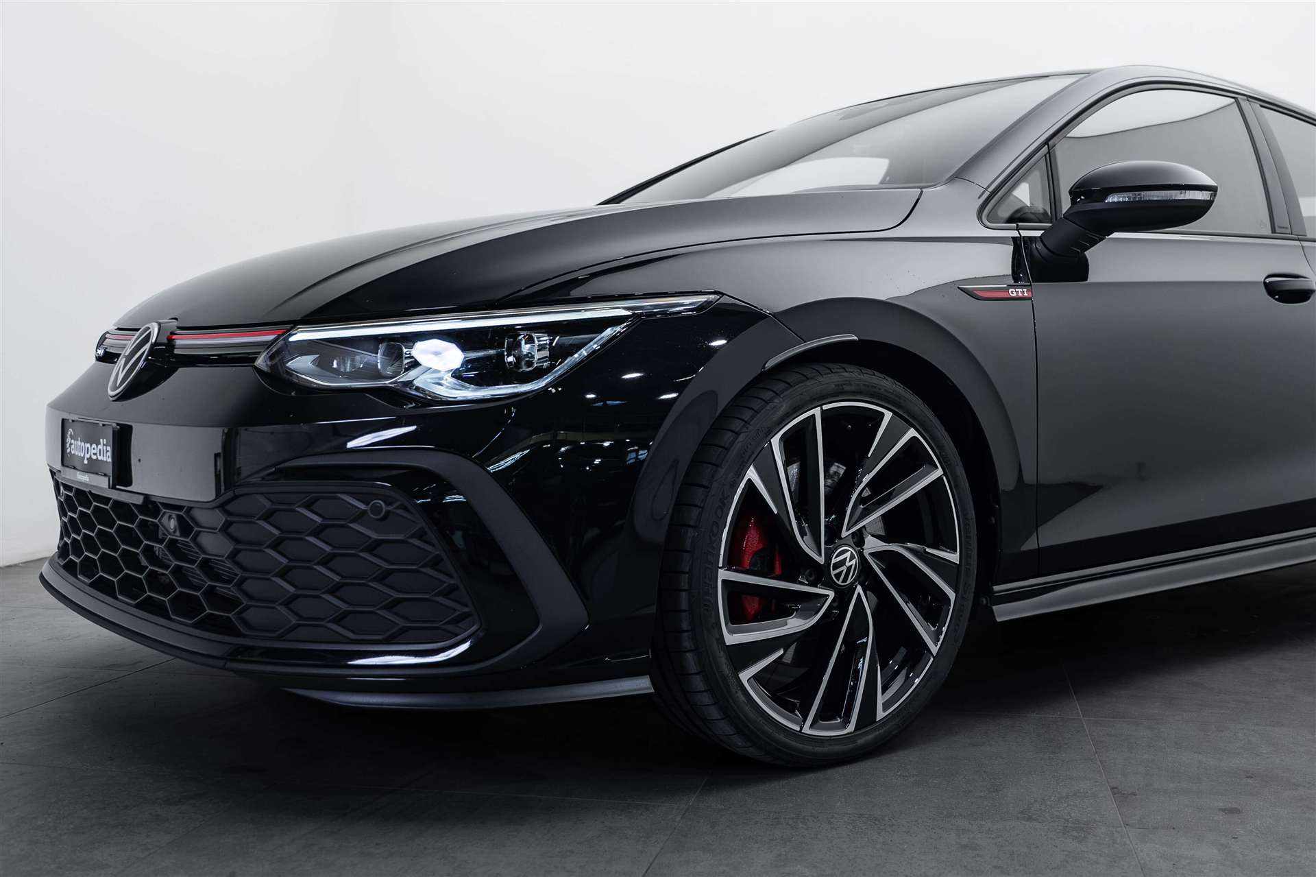 VW Golf 2.0 TSI GTI DSG 245PS-image-1
