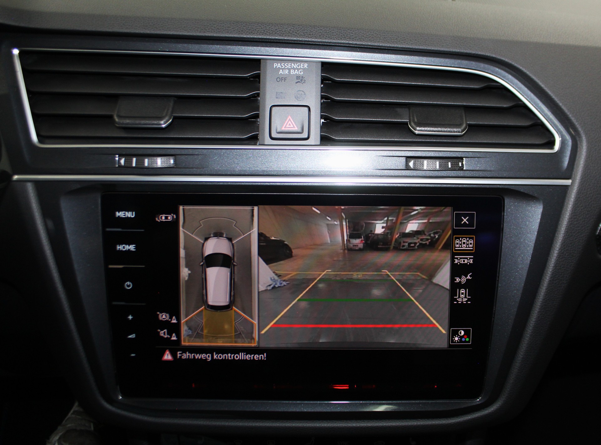 VW Tiguan 2.0TSI R 4Motion DSG "Black Style" Akrapovic / CH-Fahrzeug-image-28
