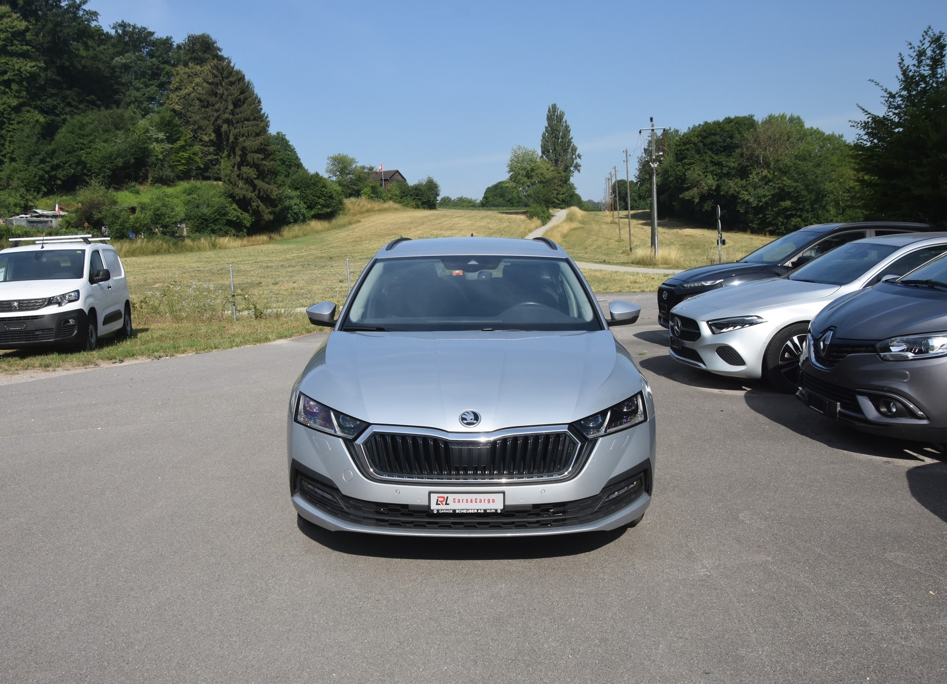 SKODA Octavia Combi 2.0 TDI DSG Ambition 4x4-image-1