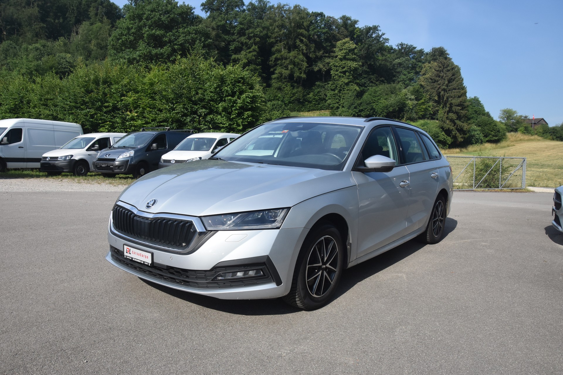 SKODA Octavia Combi 2.0 TDI DSG Ambition 4x4-image-2