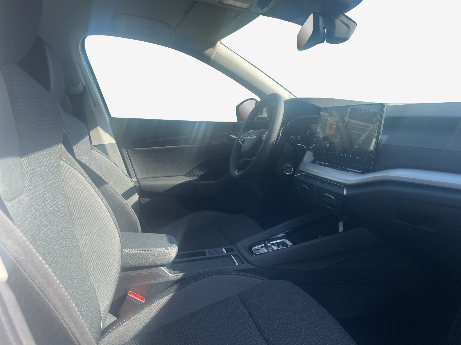 SKODA Octavia Combi 2.0 TDI DSG Selection-image-2