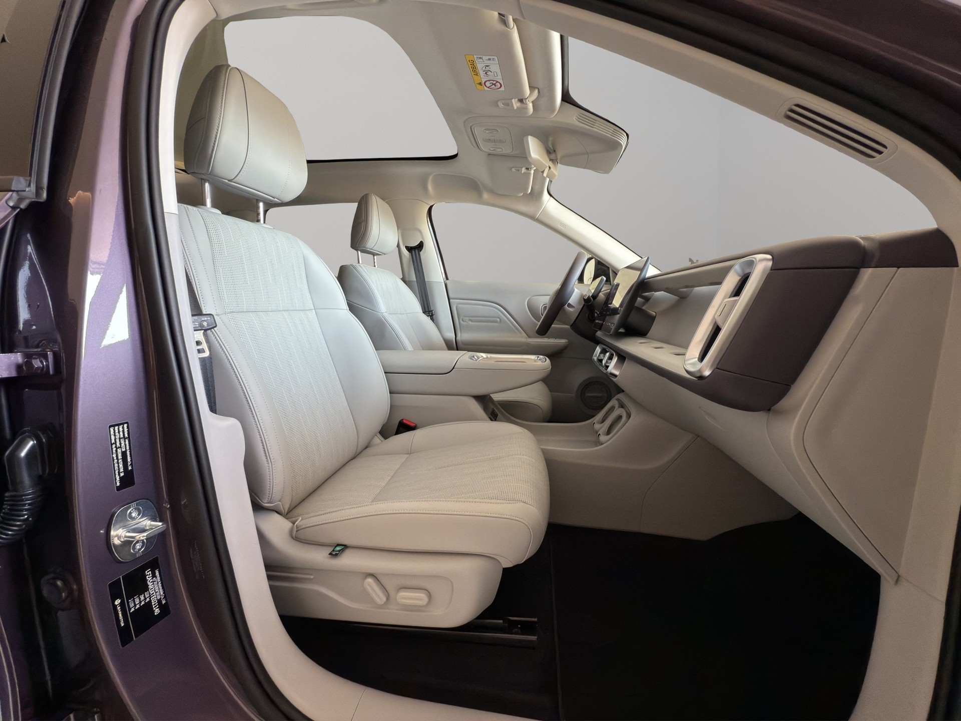 LEAPMOTOR B10 1.5 Hybrid EV-image-14