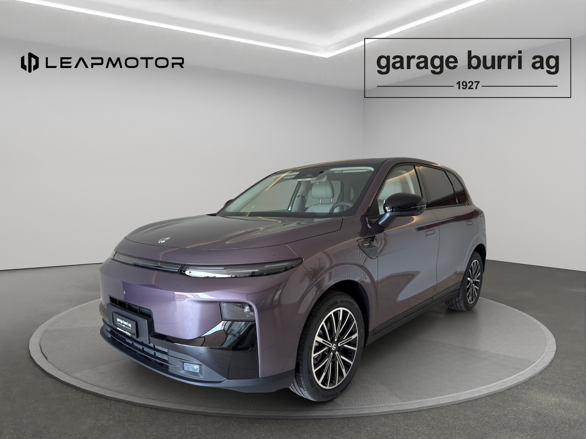 LEAPMOTOR B10 1.5 Hybrid EV-image-0