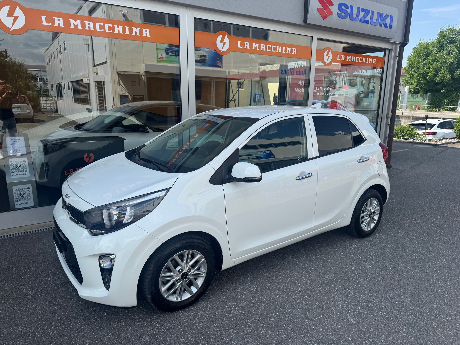 KIA Picanto 1.0 CVVT First Edition AMT-showroom-element-1