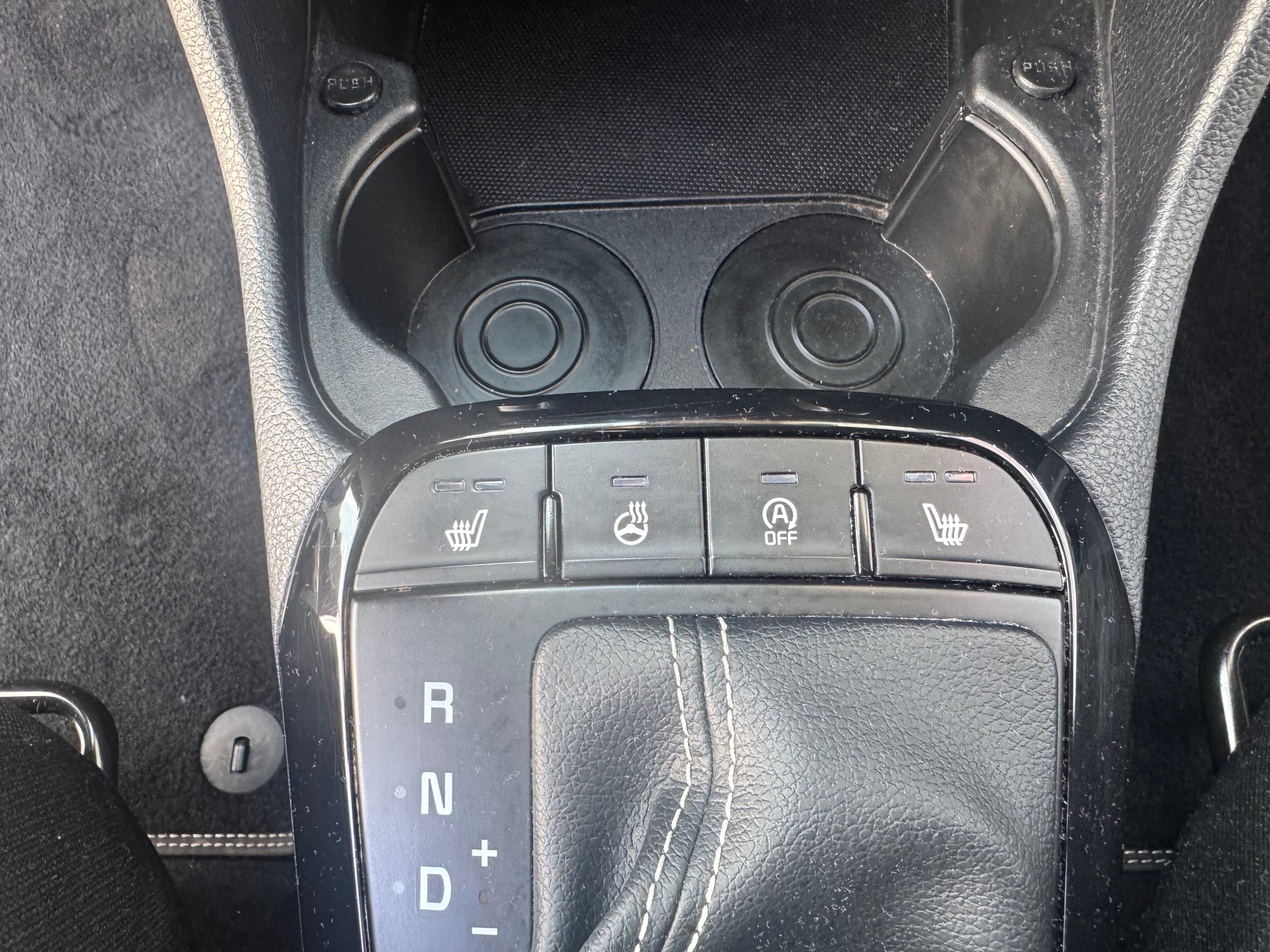 KIA Picanto 1.0 CVVT First Edition AMT-image-12