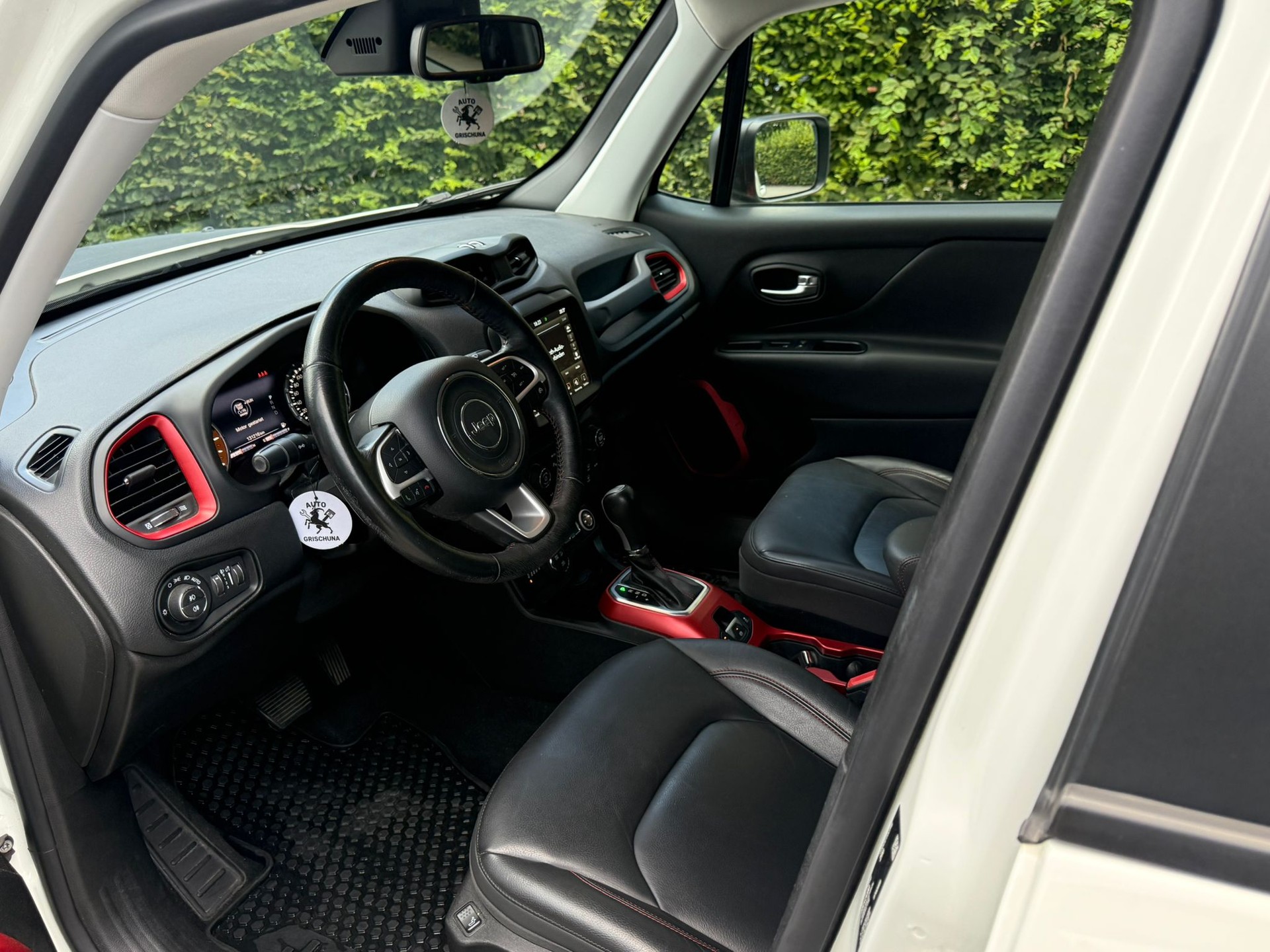 JEEP Renegade 2.0 CRD Trailhawk AWD + Low Range 9ATX-image-7