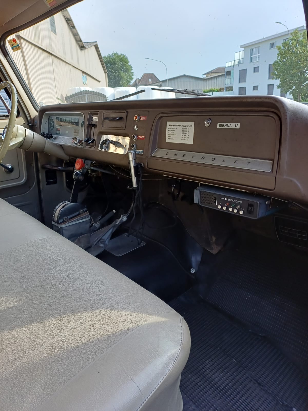 CHEVROLET K2503-image-5