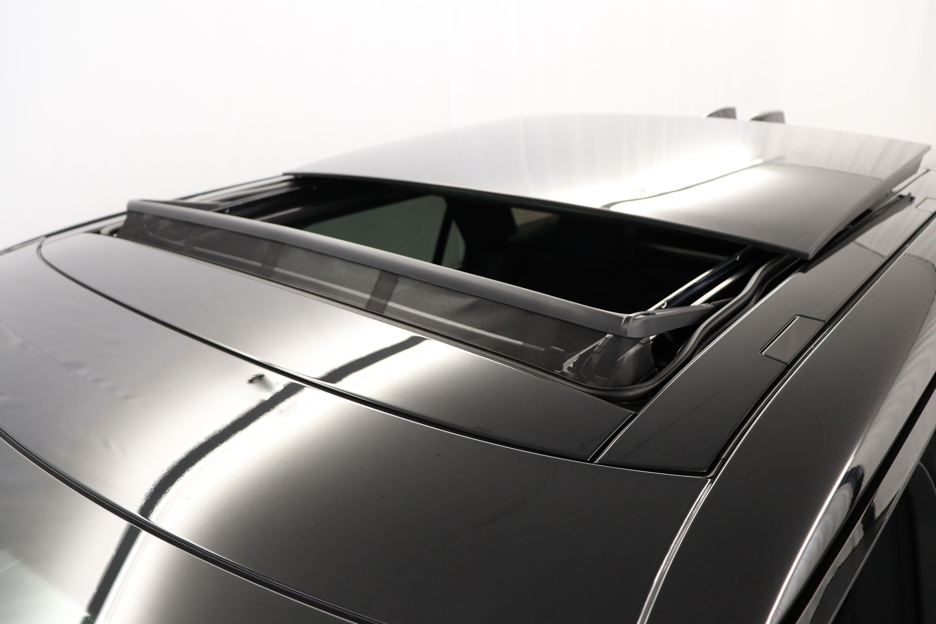 LAND ROVER Range Rover Sport 3.0 I6 P460e HSE Dynamic-image-7