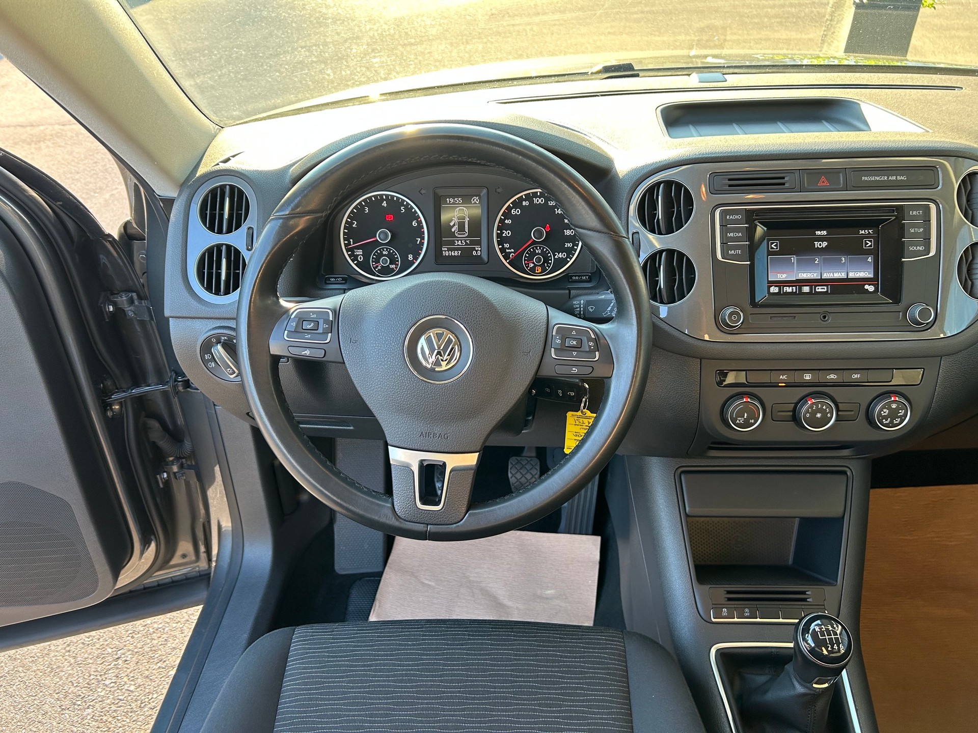 VW Tiguan 1.4 TSI BlueMotion Trend&Fun 4x2-image-9