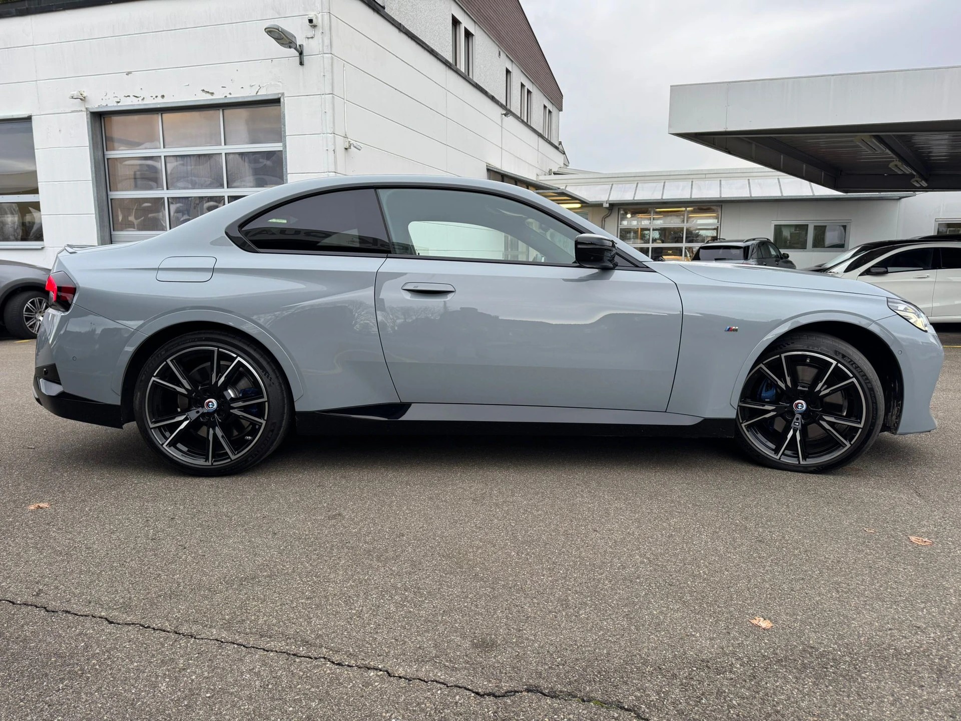 BMW M240i xDrive Steptronic-image-4