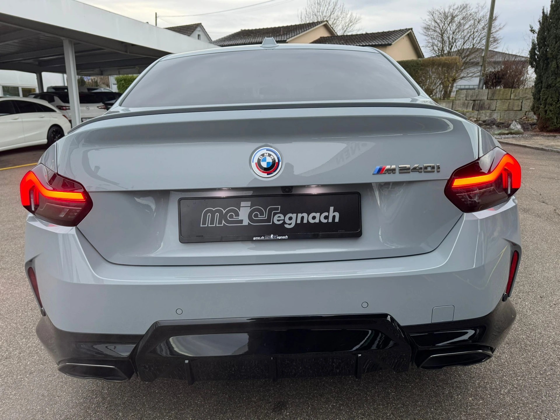BMW M240i xDrive Steptronic-image-6
