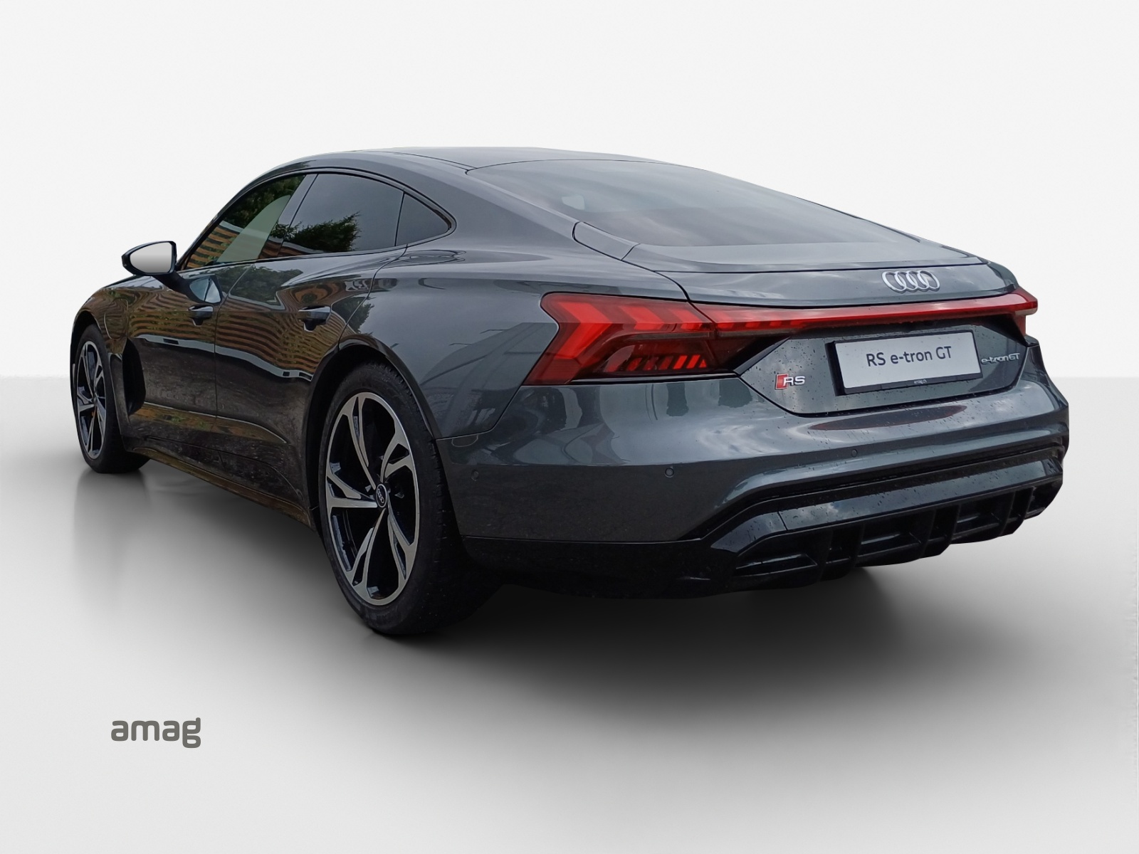 AUDI RS e-tron GT quattro-image-2