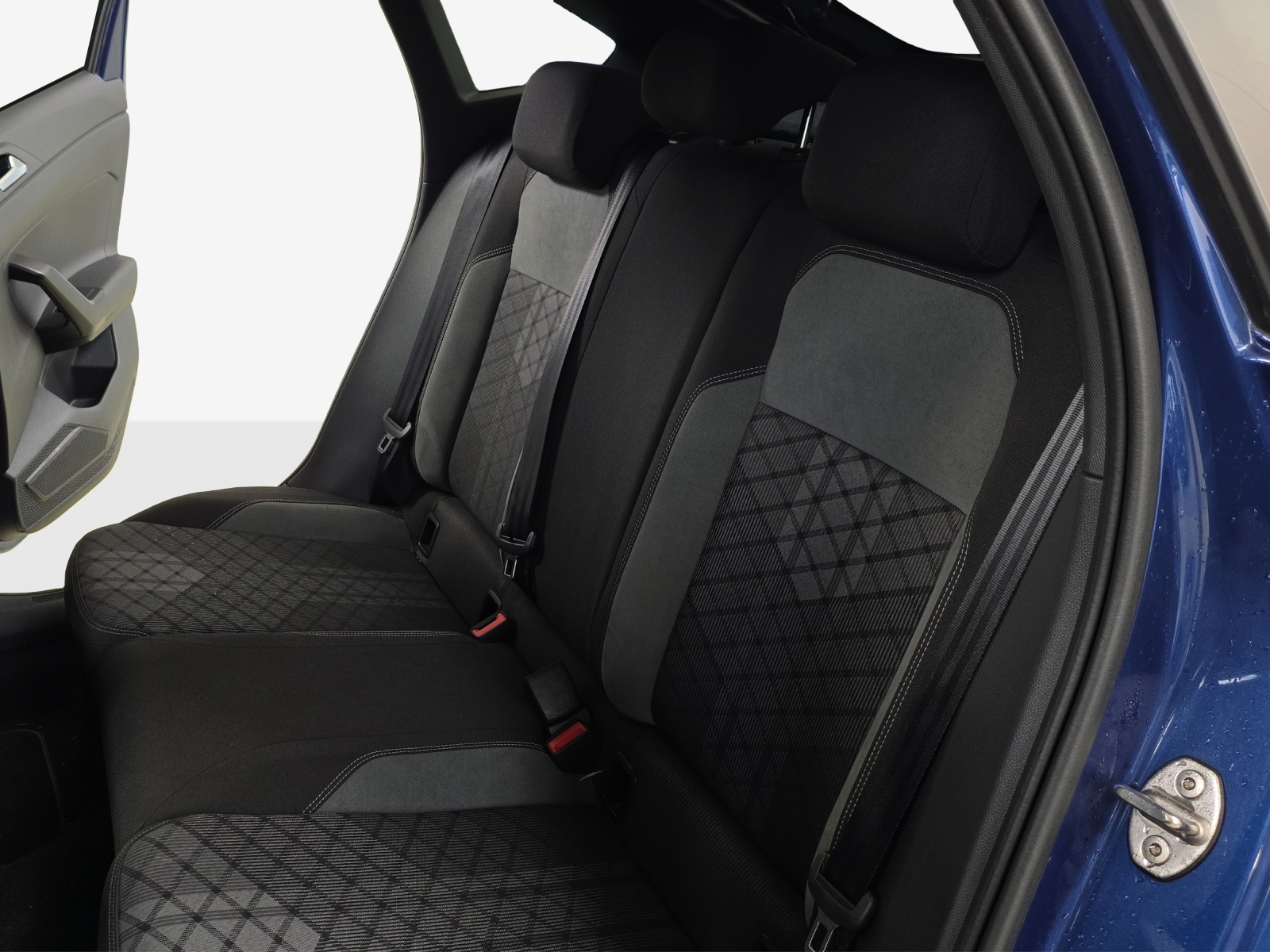 VW Taigo 1.0 TSI R-Line DSG-image-11