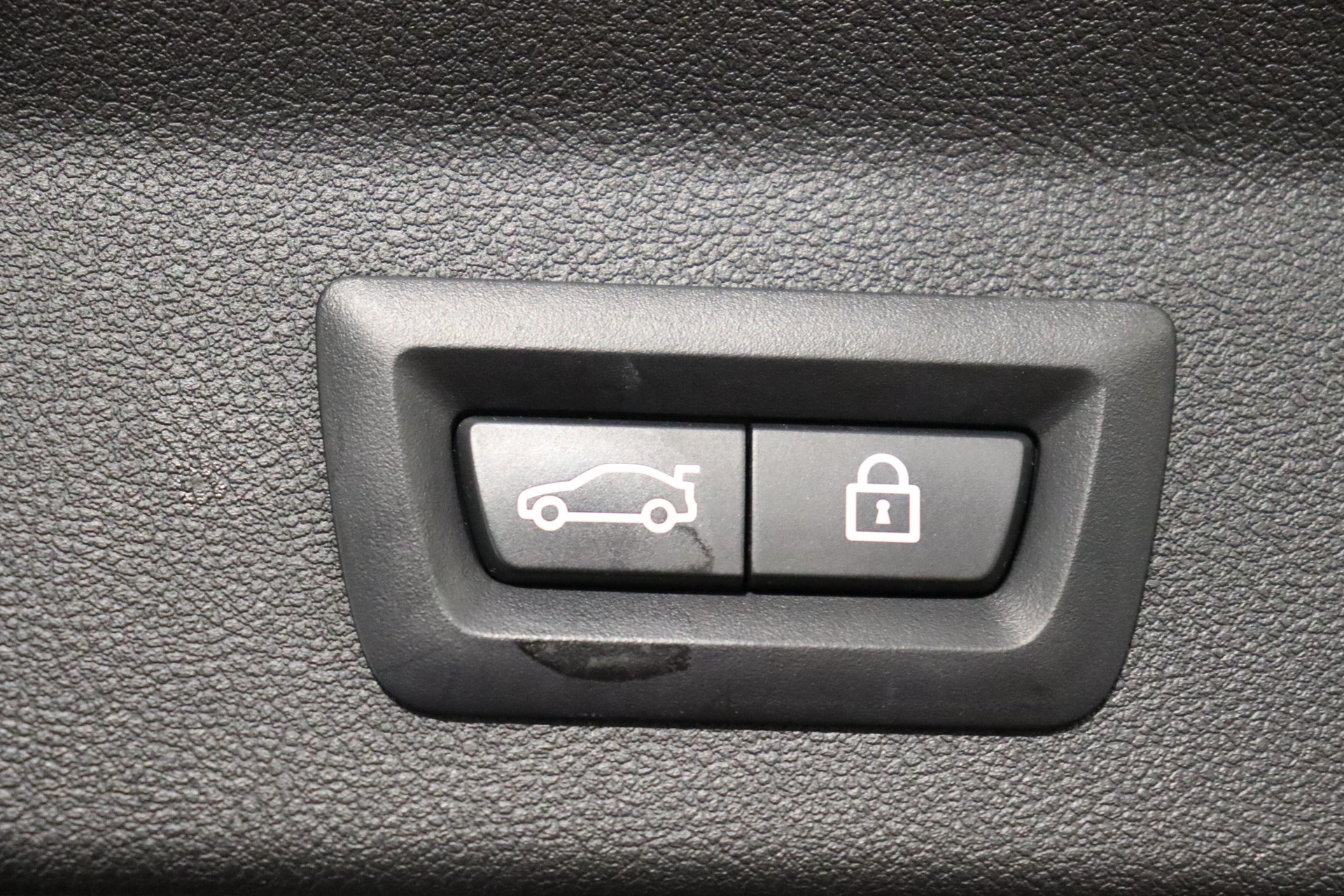BMW X3 30e xDrive SAG-image-7