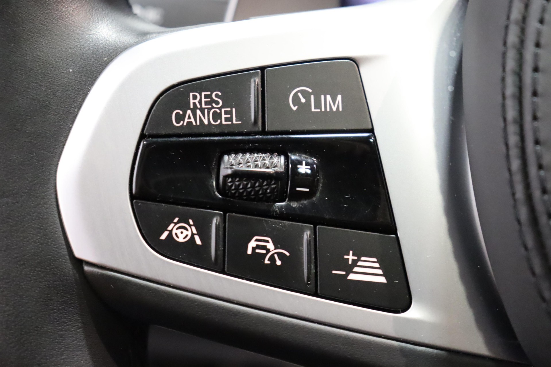 BMW X3 30e xDrive SAG-image-19
