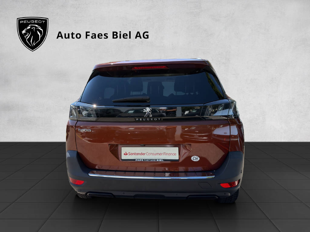 PEUGEOT 5008 1.2 PureTech Allure Pack-image-4