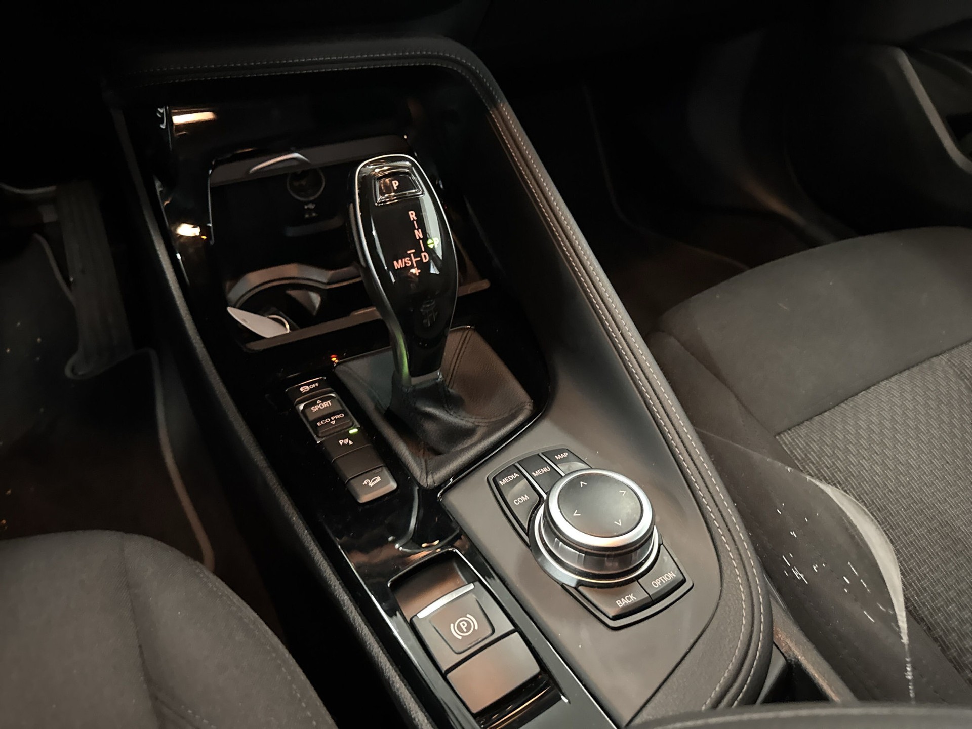 BMW X2 xDrive 18d Steptronic-image-11