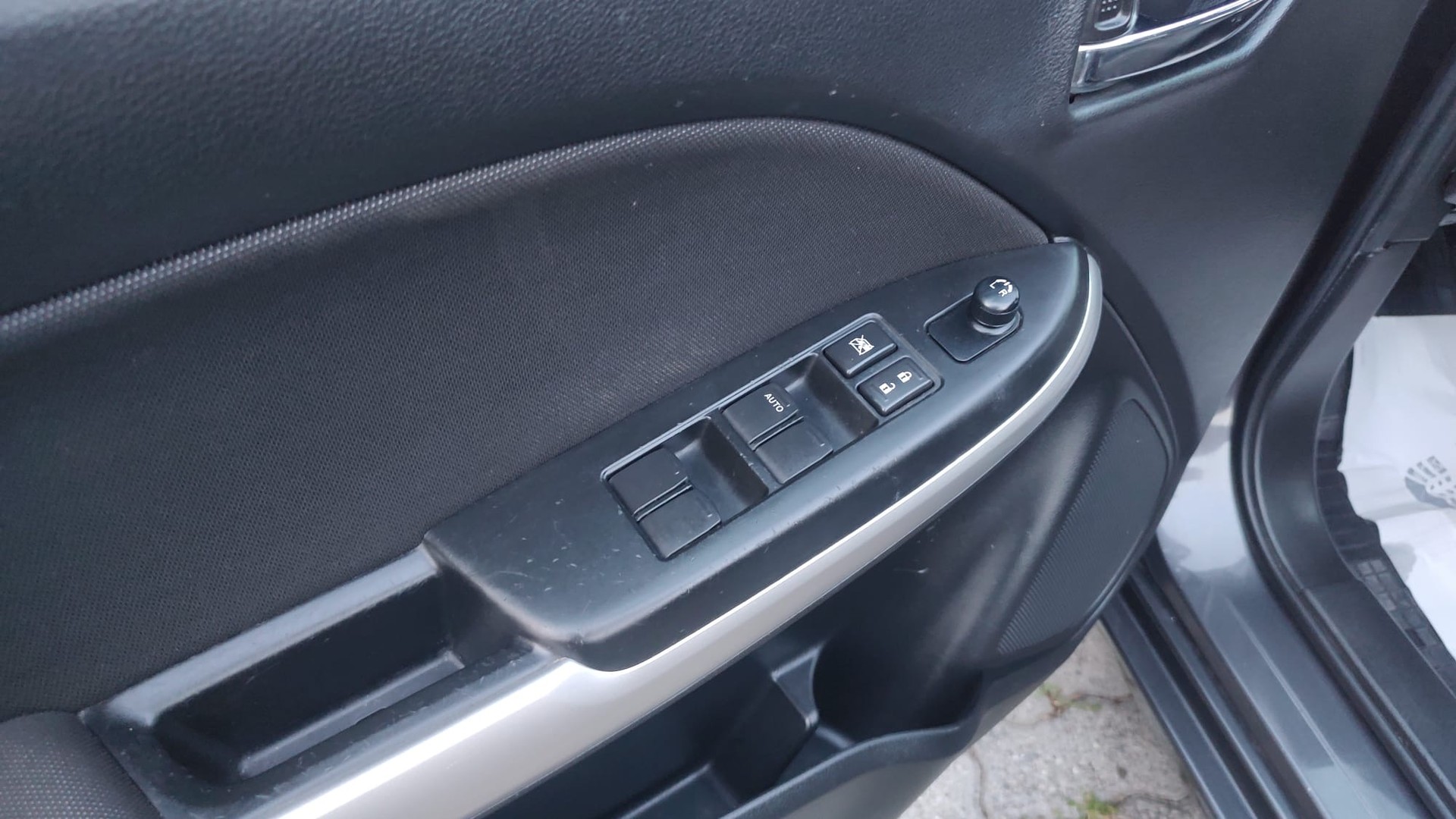 SUZUKI Baleno 1.2i Compact Top Hybrid-image-18
