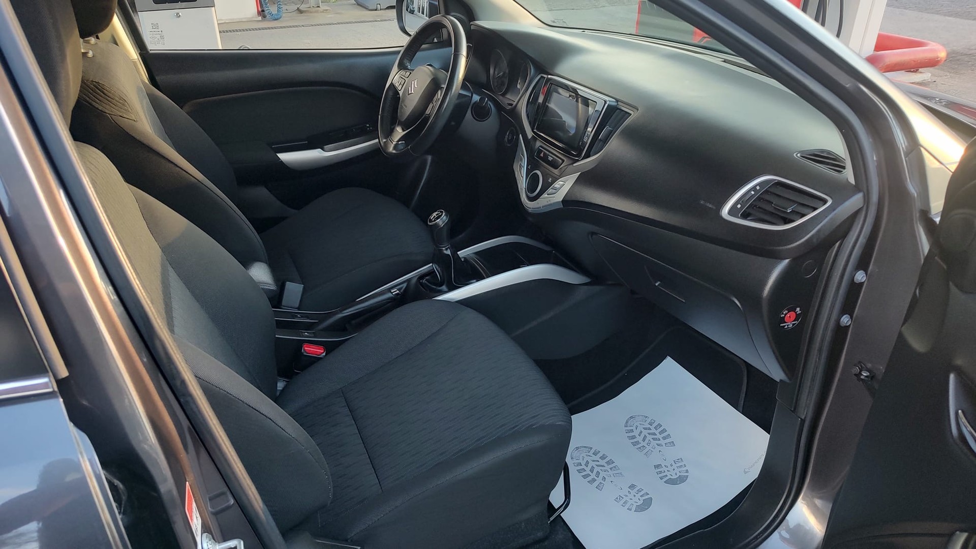 SUZUKI Baleno 1.2i Compact Top Hybrid-image-12