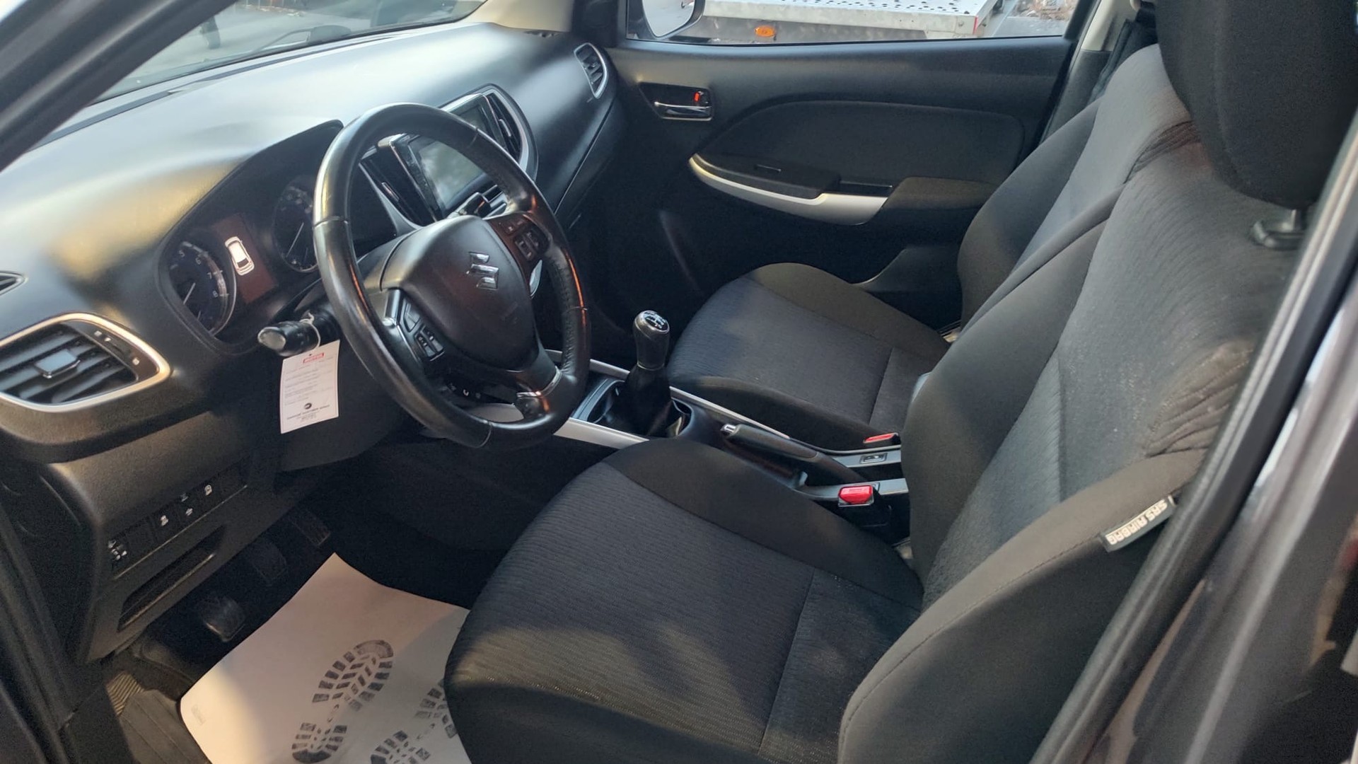 SUZUKI Baleno 1.2i Compact Top Hybrid-image-11
