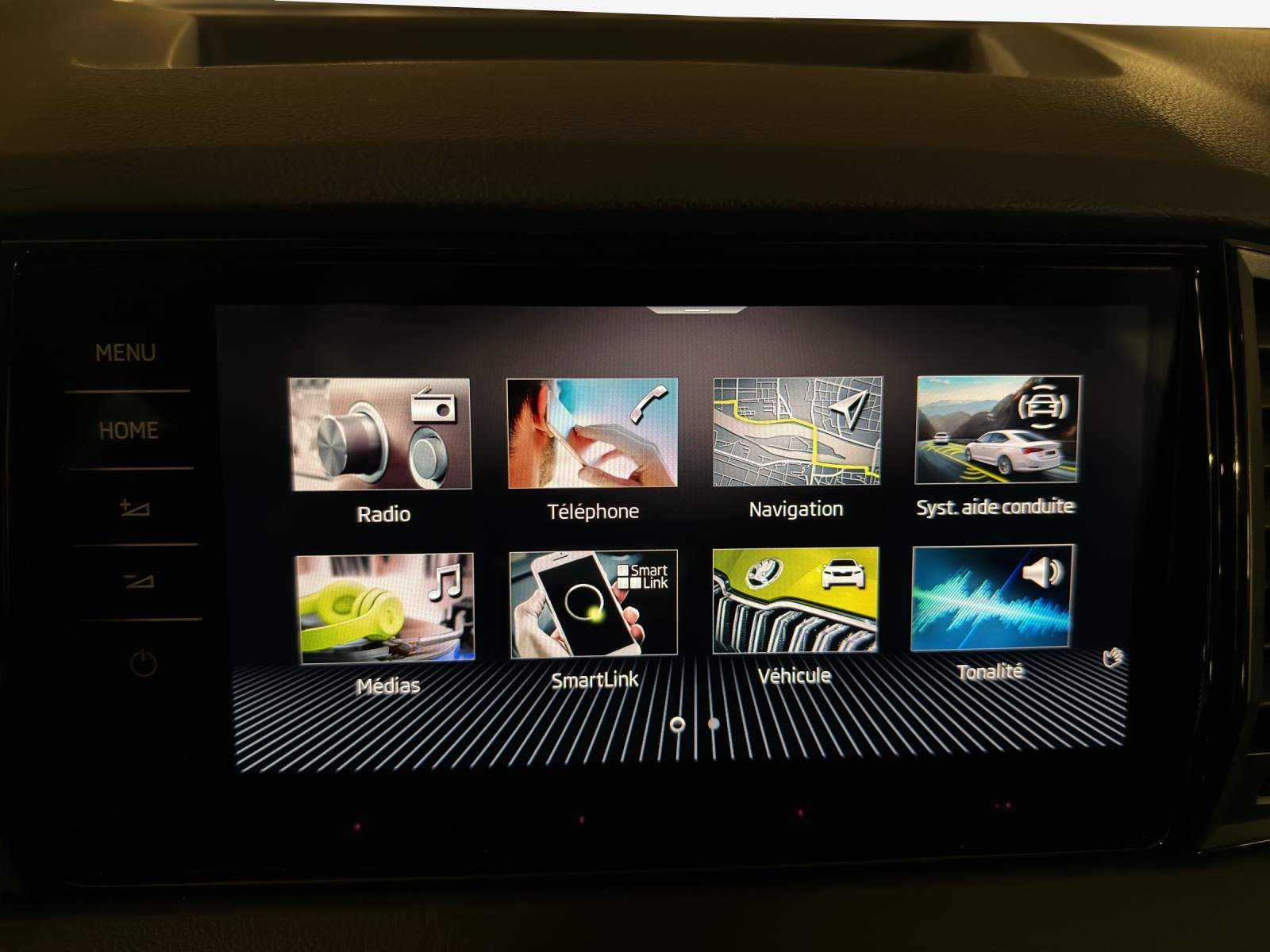 SKODA Karoq 2.0 TDI CR Selection 4x4 DSG-image-15