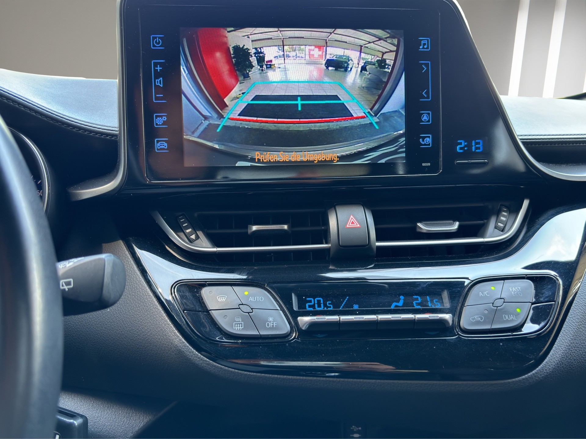 TOYOTA C-HR 1.2 Turbo Comfort-image-23