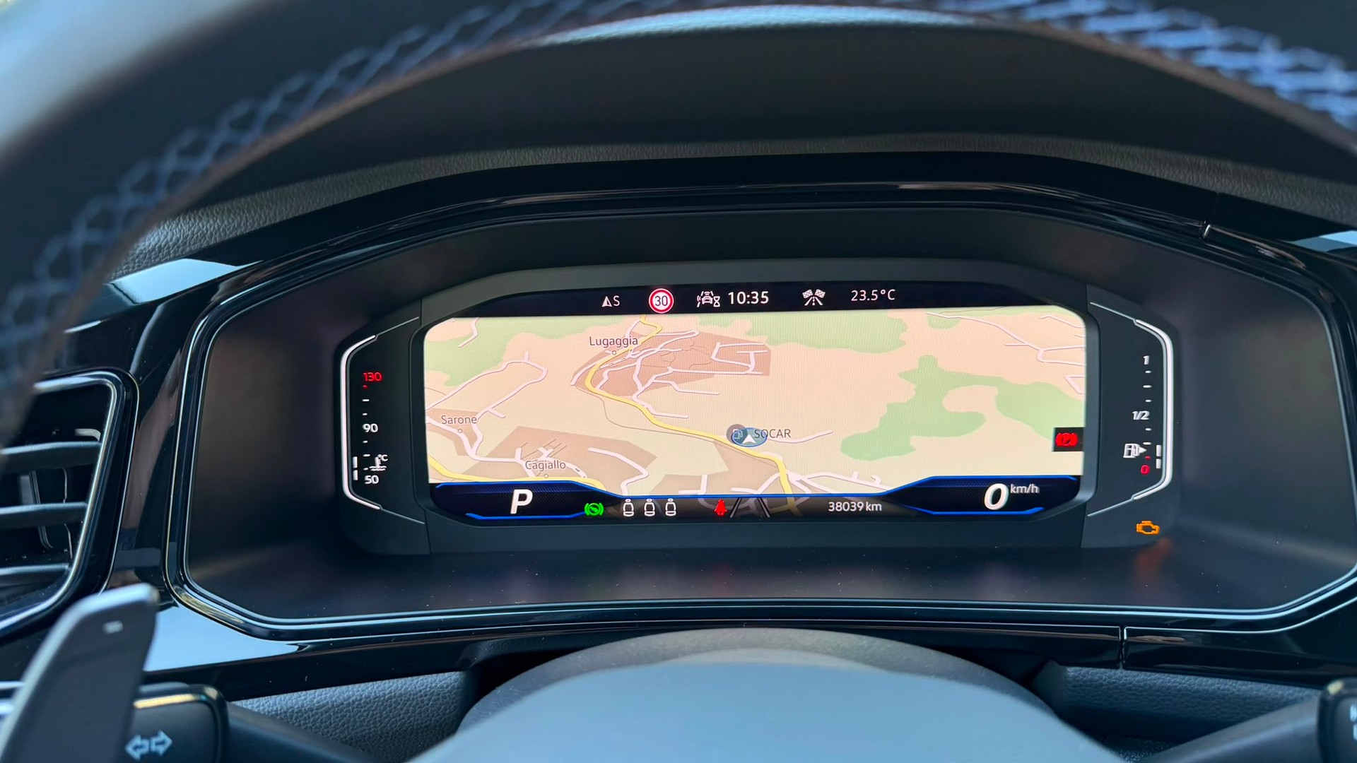 VW T-Roc 2.0 TSI R DSG 4Motion-image-15