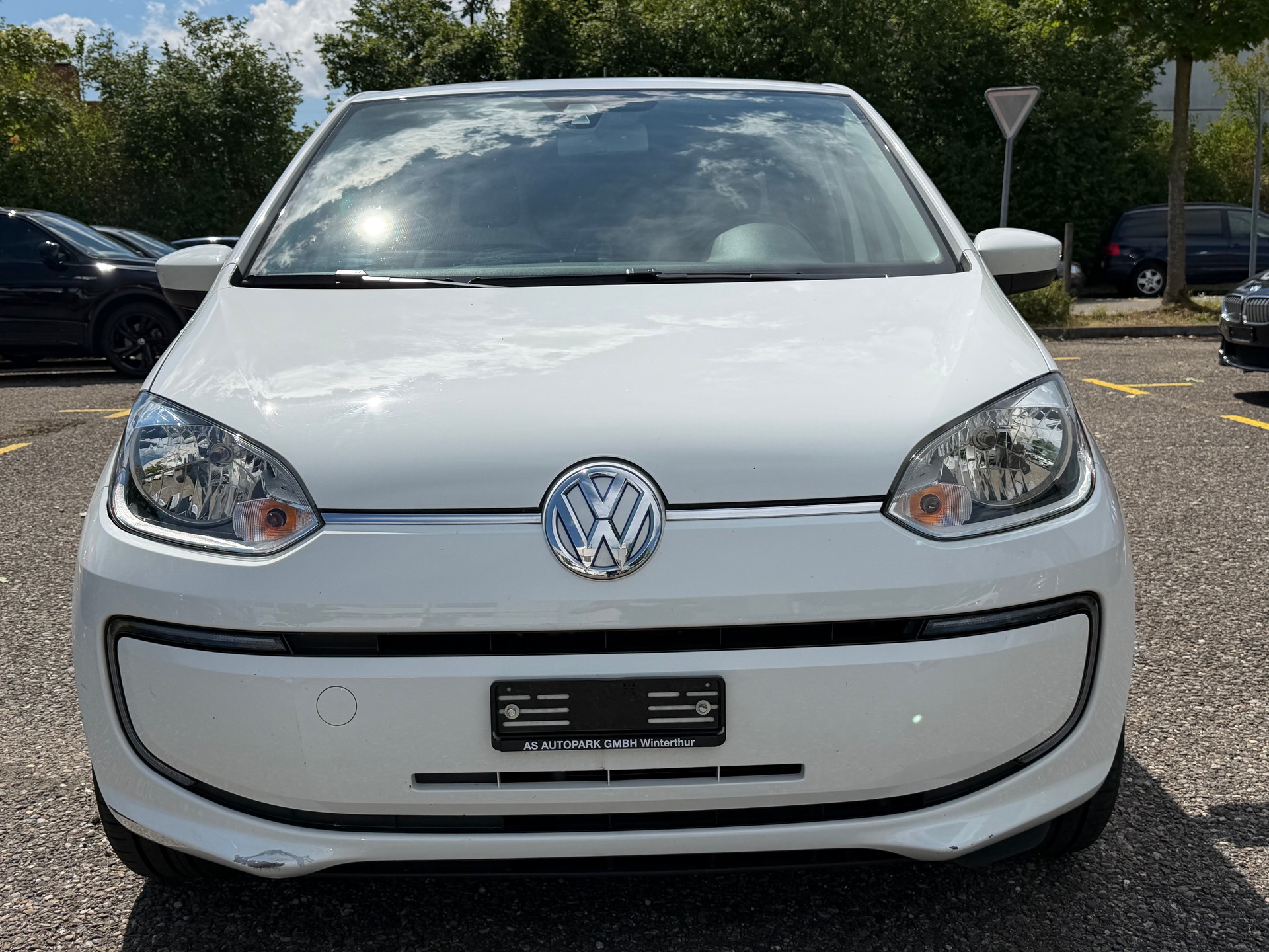 VW e-Up-image-7