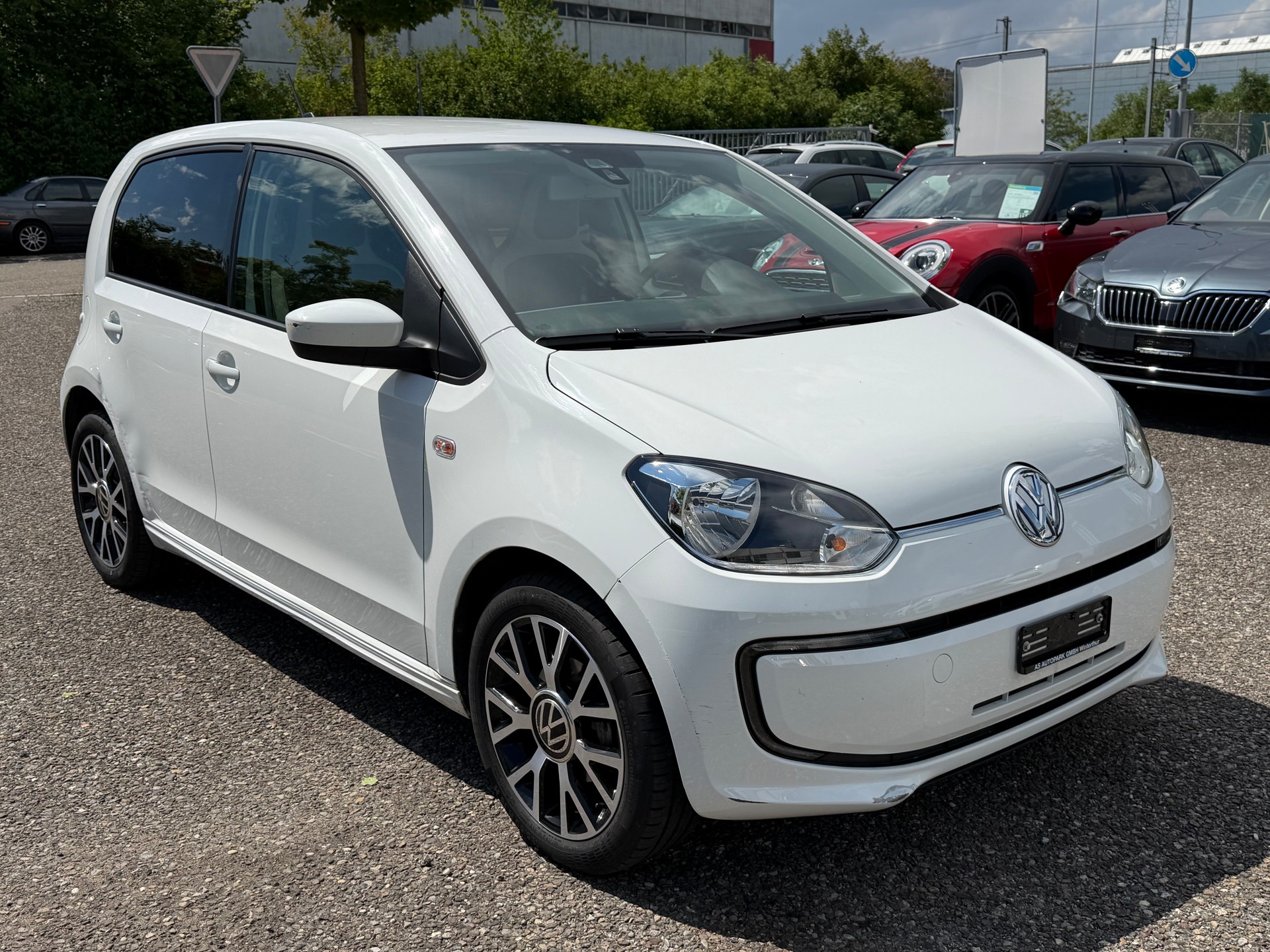 VW e-Up-image-6