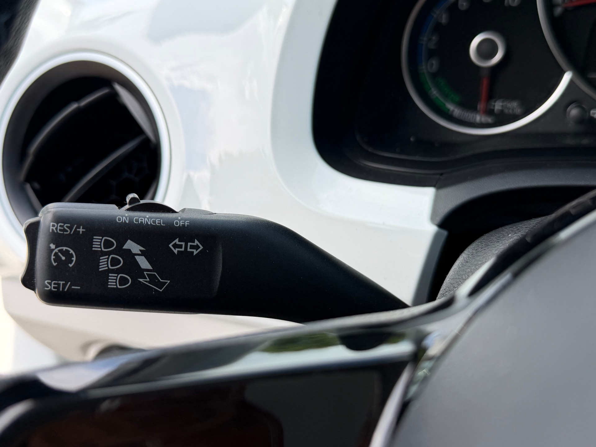 VW e-Up-image-13