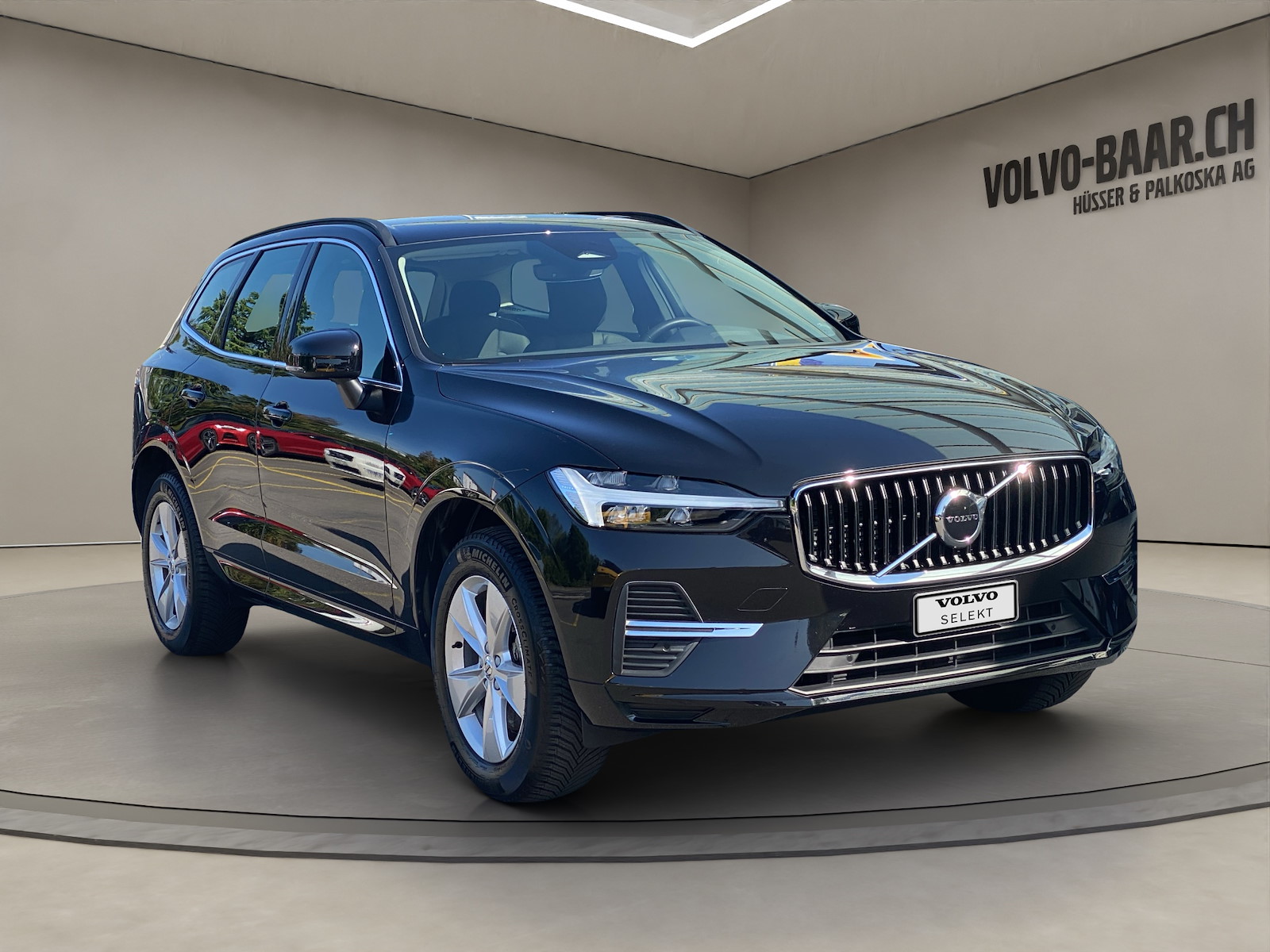 VOLVO XC60 2.0 B4 MH Core AWD-image-6