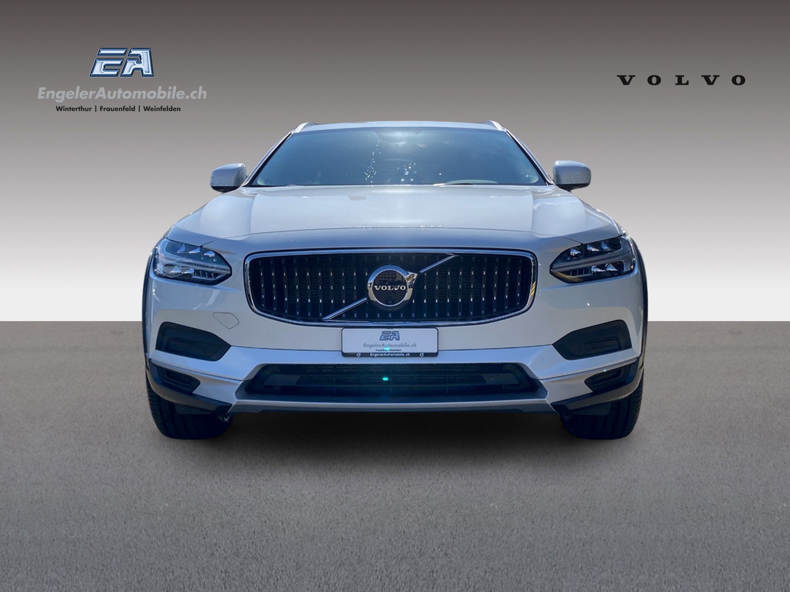 VOLVO V90 Cross Country 2.0 B5 Plus AWD-showroom-element-1