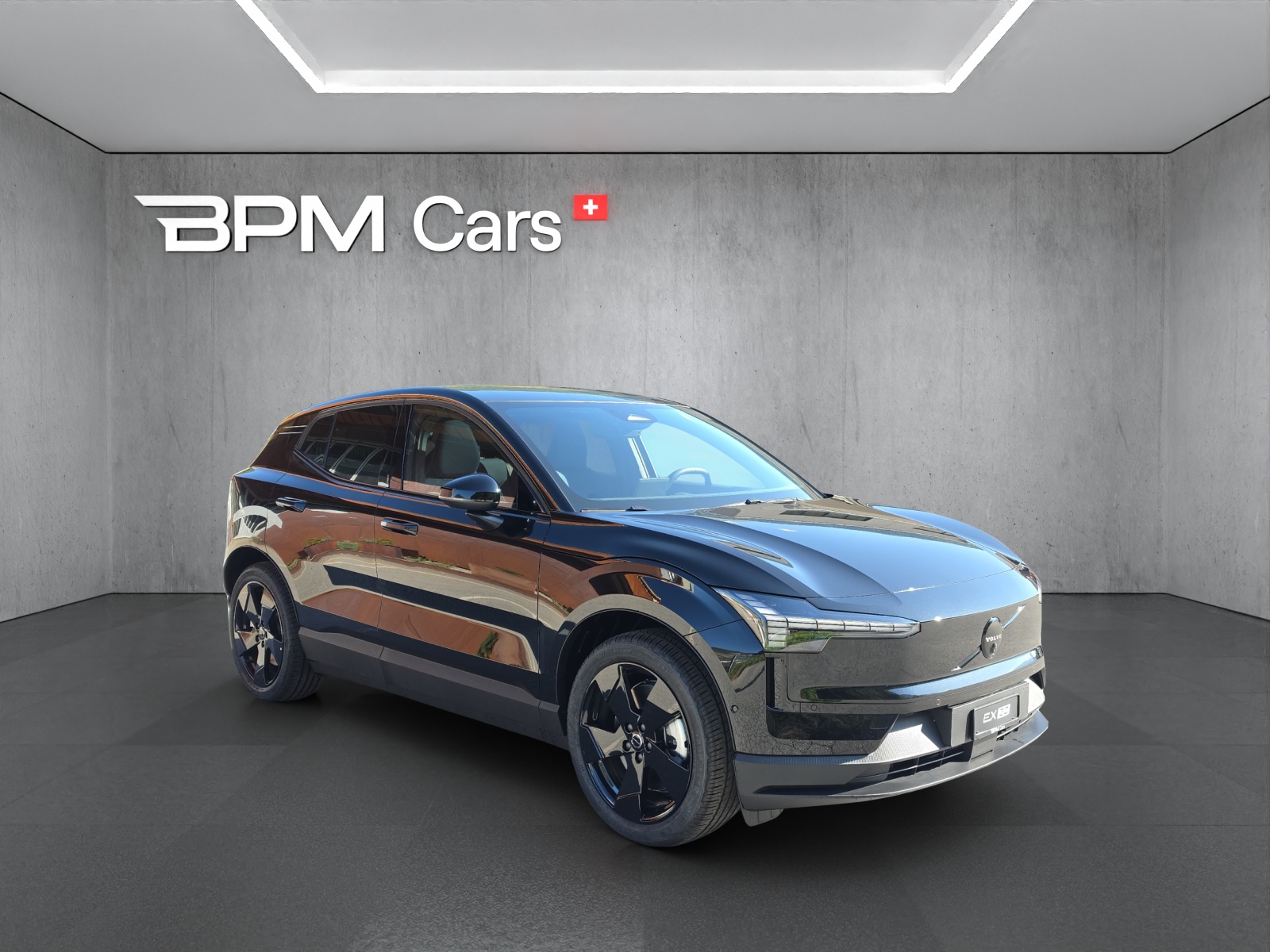 VOLVO VOLVO EX30 Black Edition Ultra XCENTRIC P8 AWD-image-5