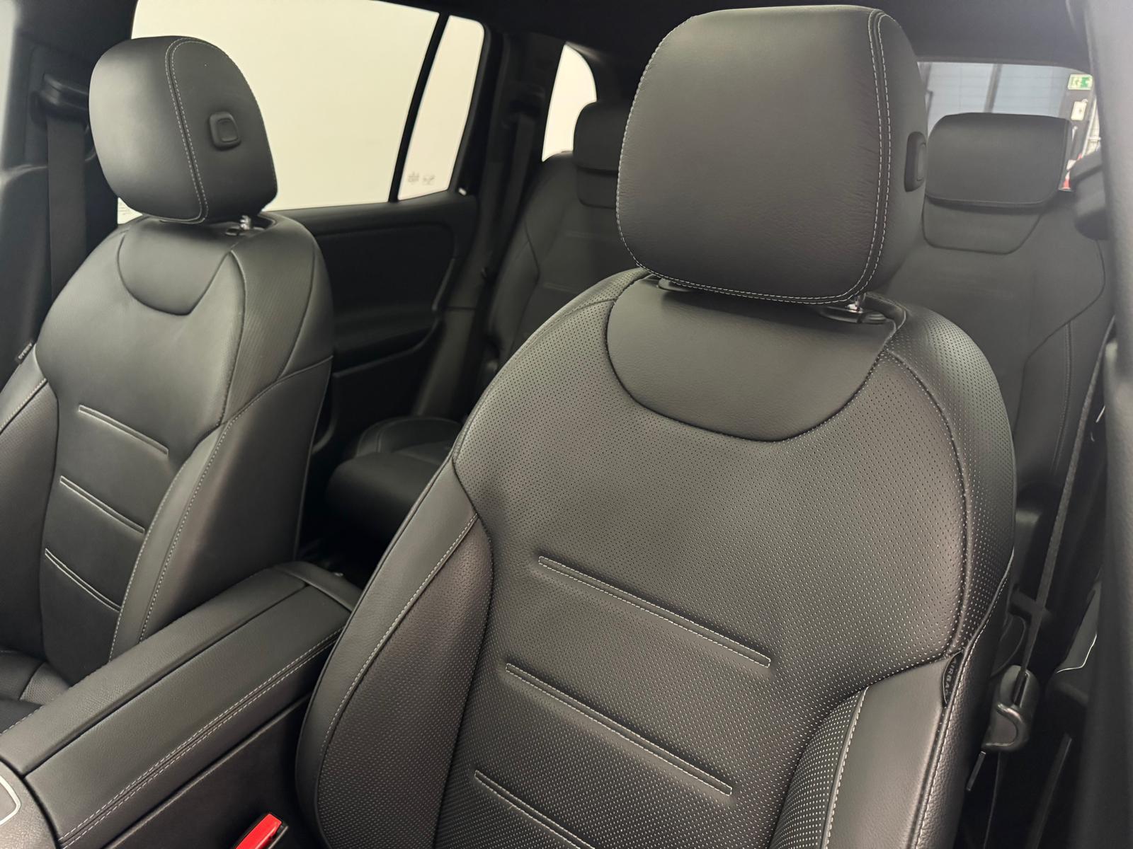MERCEDES-BENZ EQB 350 AMG Line 4matic-image-16