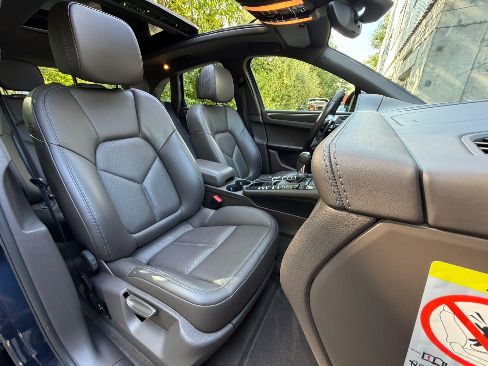 PORSCHE Macan PDK-image-15