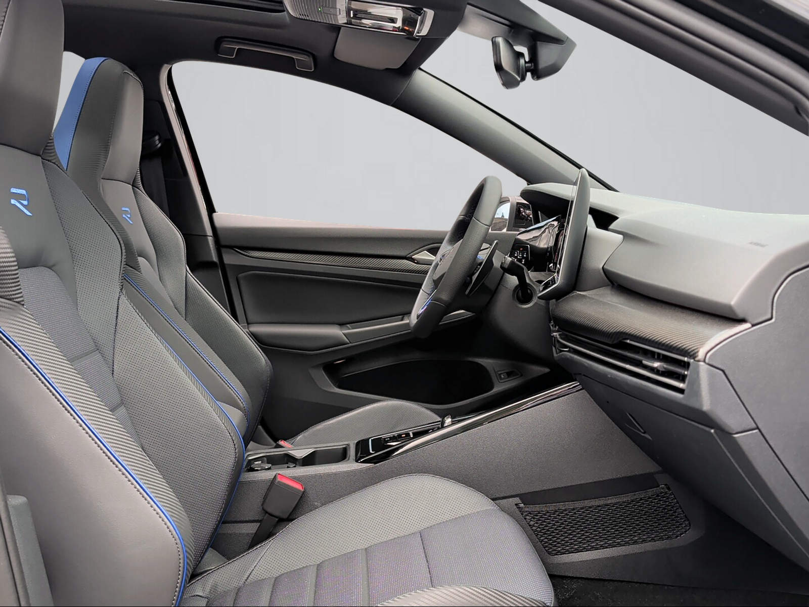 VW Golf Variant 2.0 TSI R DSG 4 Motion-image-6