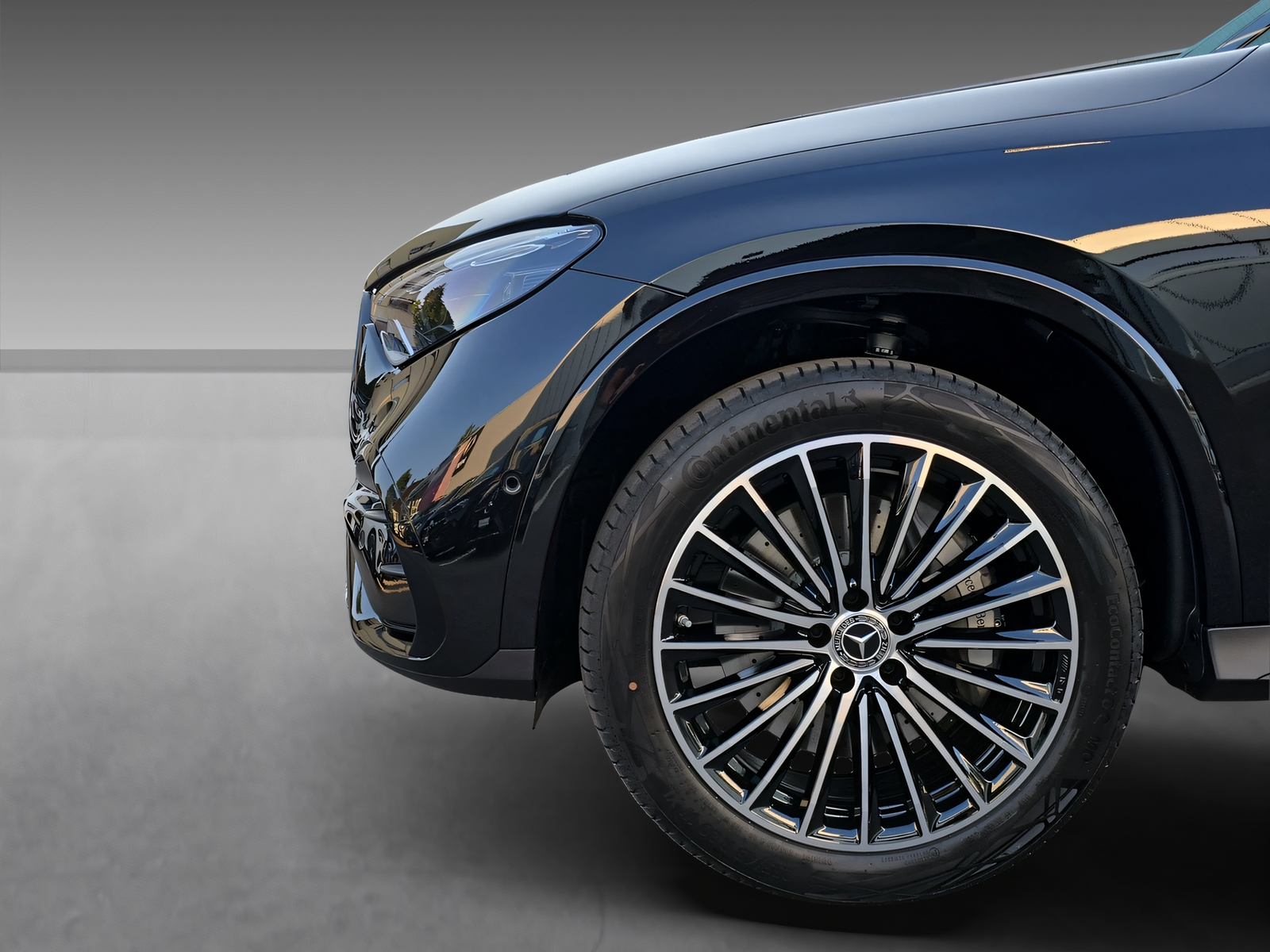 MERCEDES-BENZ GLC 300 de 4Matic EQ Star-image-6